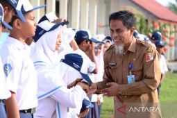 Pemkab Nagan Raya ajak guru motivasi anak didik kuasai teknologi