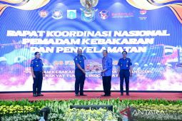 Pemkot Padang Sidempuan terima 3 unit damkar dan 1 unit ambulans dari Kemendagri