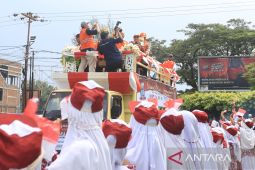Piala Adipura diarak keliling kota Banda Aceh