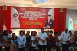 ASN Ambon salurkan bantuan orang tua asuh turunkan angka stunting