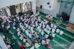 Gus Ali doakan PT SIER berkah dan karyawannya mapan intelektual-finansial