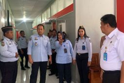 Singgahi LPKA dan Bapas Ambon Irwil II Kemenkumham terima masukan sarpras