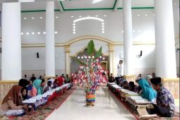 Berkalobarasi Menjaga Kelestarian Kearifan Lokal Masyarakat, PT Timah Tbk Dukung Pesta Adat Ruahan di Desa Pusuk