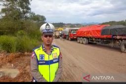 Arus lalulintas di KM 171 Satui terpantau padat lancar