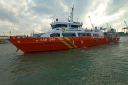 Kantor SAR Surabaya terjunkan KN Permadi cari keberadaan KM Baruna Jaya Raya