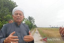 Warga Malaysia keturunan Banjar Kalsel gunakan alat caggih untuk bertani