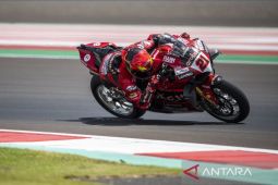 Rinaldi targetkan salip Alvaro Bautista dan naik podium di WSBK 2023