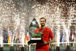 Tiga pekan tiga gelar, petenis Medvedev juara di Dubai