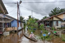 Sejumlah desa di Sambas banjir sebabkan warga mengungsi