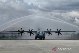Pesawat Super Hercules pertama milik TNI AU tiba di Lanud Halim Jakarta
