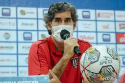 Eber dan Nouri absen, Teco siapkan strategi hadapi Persita