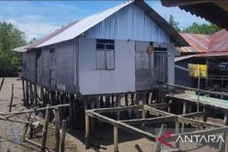 Wakil Ketua DPRD cek langsung penerima bantuan rumah layak huni