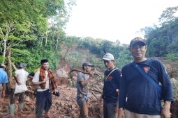BPBD Lebak ingatkan warga pegunungan waspadai tanah longsor di musim hujan