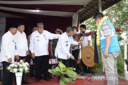 Pedalaman  Mook Manar Bulant di Kutai Barat sudah teraliri listrik PLN