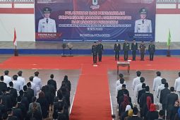 Bupati Kapuas Hulu minta ASN profesional tingkatkan pelayanan publik