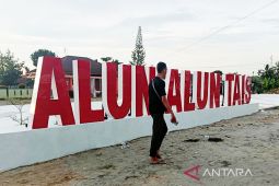 Jelang Ramadhan, Pemkab larang warga jualan di alun-alun Tais
