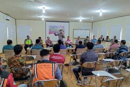 Polres Sekadau gelar program Jumat Curhat untuk sosialisasi karhutla