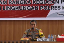 Kapolres Kubu Raya perintahkan jajarannya tindak tegas  penyebar berita hoaks
