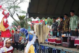 Wabup Merangin lepas pawai Ta'aruf MTQ ke-49