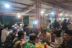 Rombongan ICMI susuri Sungai Kalimas Surabaya
