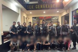 12 remaja bersenjata tajam diduga untuk tawuran ditangkap polisi di Cengkareng