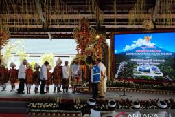 Presiden Jokowi minta fasilitas baru di Pura Agung Besakih dikelola dengan baik