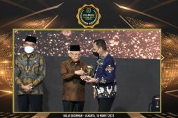 Pemprov Sulteng terima penghargaan sebagai daerah berstatus UHC