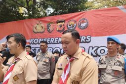 SMK/SMA diimbau patuhi edaran razia telepon seluler siswa