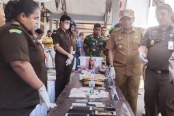 Pemkot Ambon dorong tes urin bagi ASN pastikan bebas narkoba