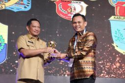 Kota Tasikmalaya raih penghargaan UHC dari Wakil Presiden RI