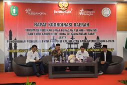Moderasi beragama jaga martabat kemanusiaan