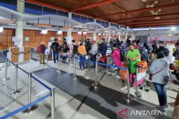 BPS: Penumpang angkutan udara  di Maluku turun pada Februari 2023