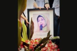 Kemarin, Nani Wijaya tutup usia sampai Tradeto rilis album perdana