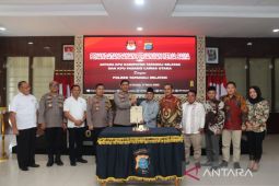 KPU - Polres Tapsel tanda tangani PKS