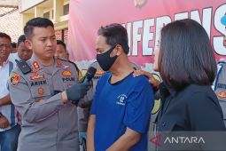 Polres Cirebon bekuk oknum guru lakukan tindak asusila pada 11 anak