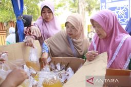 Belitung Timur gelar operasi pasar sembako bersubsidi