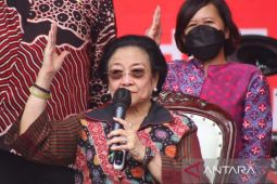 Megawati ingatkan kandidat kepala desa tak manfaatkan politik uang