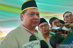 Airlangga sampaikan Partai Golkar adalah partai tengah