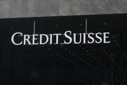 Bank sentral tenangkan pasar usai UBS sepakat beli Credit Suisse