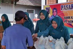 PKK HSS sediakan harga paket sembako murah Rp30 ribu
