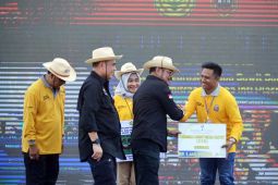 Bank Kalsel salurkan KUR dukung program "SISKA KUINTIP"