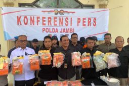 Polisi gagalkan peredaran 14 kilogram sabu-sabu dan ribuan pil ekstasi