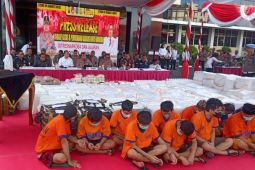 Polda Jatim musnahkan narkoba hasil ungkap tiga bulan