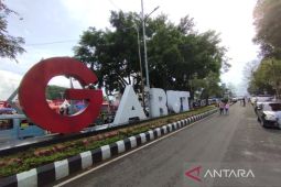 Bupati Garut izinkan jalan perkotaan untuk berjualan selama Ramadhan