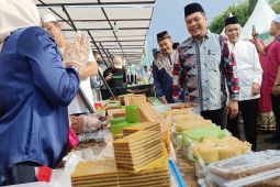 Wali Kota: Pasar Wadai Banjarbaru sarana promosi produk UMKM