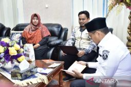 Gubernur Gorontalo mendukung program daging kurban kemasan