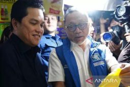 Zulkifli Hasan berharap Erick Thohir terus jaga kinerja di tengah peningkatan elektabilitas
