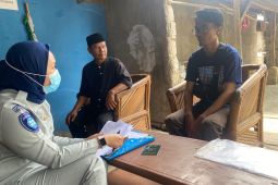 Petugas Jasa Raharja Samsat Cikande Jemput Bola Survei Ahli Waris Laka Lantas di Cikande, Serang