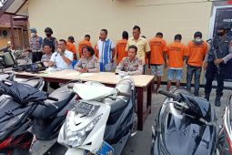 Polresta Manokwari buru tujuh pelaku pengerusakan pos polisi Wariori