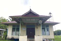 Melihat jejak sejarah dari Surau Raden Sulaiman Sambas